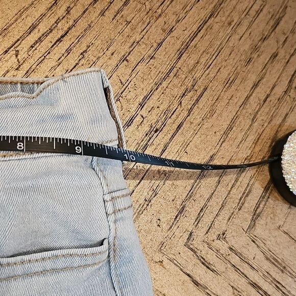 Gogo Star Graphic Jeans Size 6 Never Worn - Picture 7 of 12